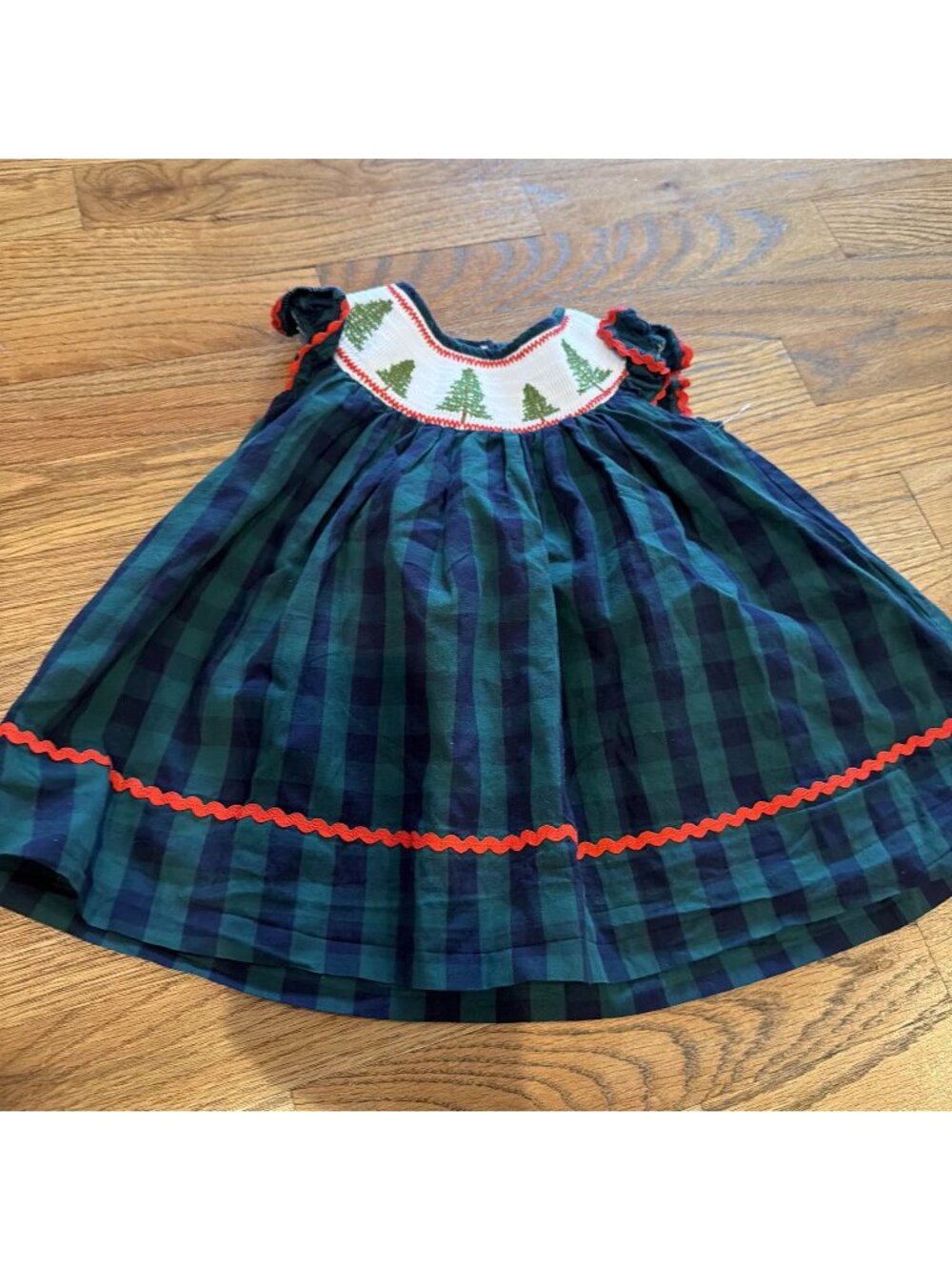 LIL CACTUS GIRLS GREEN PLAID SMOCKED CHRISTMAS DRESS 6-12 MONTHS